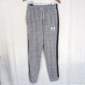 Under Armour Women's Grey Jogger Style Sweatpants Size Large